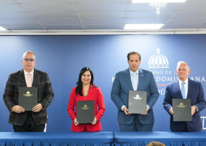 Ministerio de Salud Pública y Sanar una Nación firman acuerdo para reforzar la atención materno-infantil en el país
