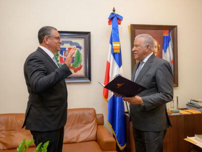 Carlos Alessandry Roa Howley juramentado como director ejecutivo del Plan San Juan