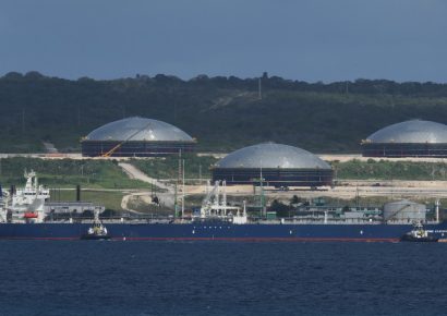 Cuba concluye descarga de 100 mil toneladeas de petróleo ruso en medio de crisis energética