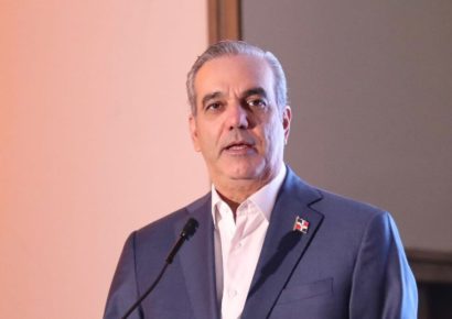 Abinader llama a la prudencia y a proteger la vida en Semana Santa