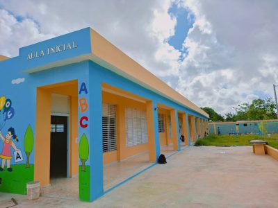 Gobierno entrega escuela en La Ureña tras 16 años de espera