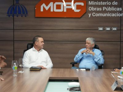 Gobierno lanza programa “Abriendo Caminos” para mejorar vías rurales en más de 240 km