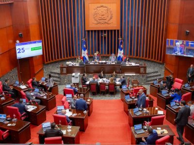 Senado aprueba designar Centro Cívico de Sánchez Ramírez con nombre de Vicente Sánchez Baret