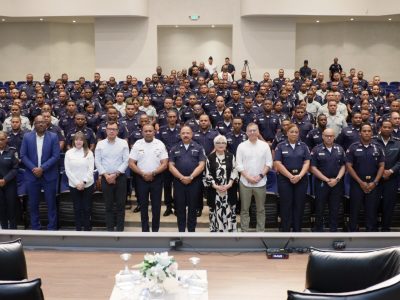 La Policía Nacional reúne a 211 instructores para mejorar la formación de agentes