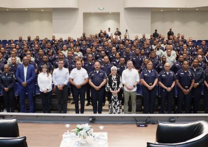 La Policía Nacional reúne a 211 instructores para mejorar la formación de agentes