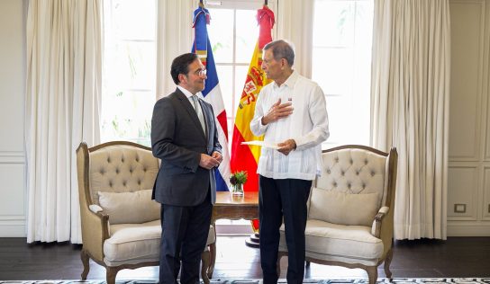 España anuncia proceso de regularización para dominicanos residentes