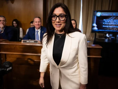 Tercera baja en el gabinete de Trump: Lori Chavez-DeRemer renuncia como secretaria de Trabajo en medio de investigación