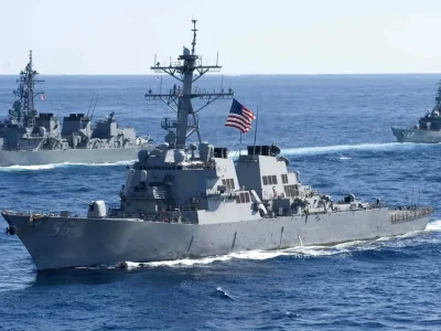 Estados Unidos lanza operación para retirar minas iraníes en el estrecho de Ormuz
