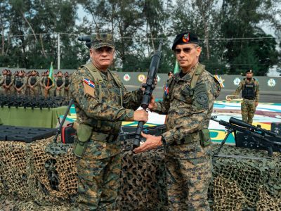 Ministerio de Defensa entrega nuevo equipamiento al Ejército en acto estratégico