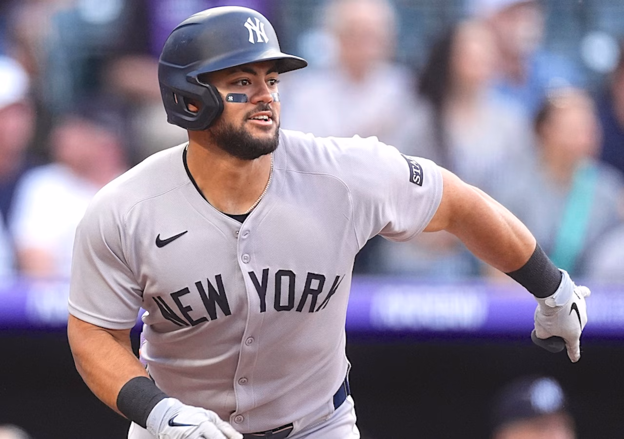 Jasson Domínguez sale golpeado en derrota de Yankees ante Rangers
