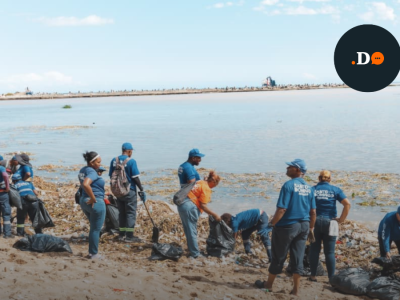 Alcaldía del DN, Medio Ambiente y otras entidades realizan limpieza en playa Montesinos