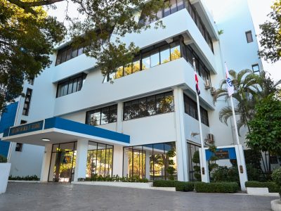 Superintendencia de Seguros llama a revisar pólizas ante vaguada que afectará el país
