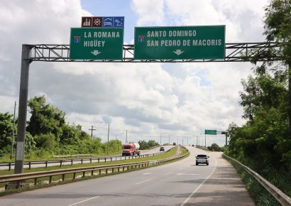 Un muerto y tres heridos tras accidente en la Autovía del Este, San Pedro de Macorís