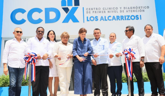Raquel Peña inaugura remozamiento del Centro Clínico Los Alcarrizos I