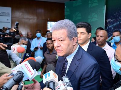 Leonel Fernández asegura no haber sido invitado al diálogo gubernamental por crisis petrolera