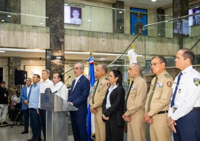 Presidente Abinader: FF. AA. de RD  esta listas para cualquier contingencia ante situación en Haití