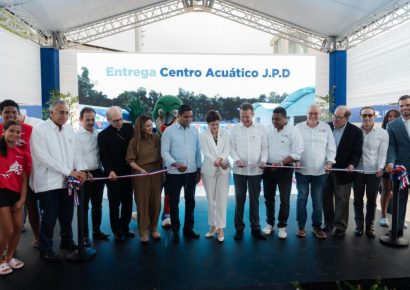 Entregan Centro Acuático del Olímpico con certificación internacional para Santo Domingo 2026