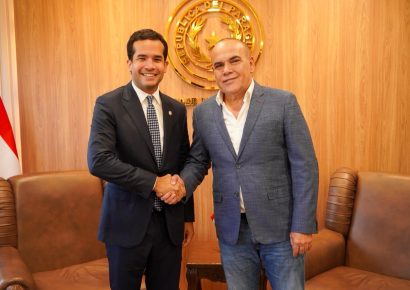 El senador Omar Fernández promueve a la República Dominicana como destino de inversión en Paraguay