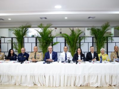 Presidente Abinader lidera reunión de evaluación del Plan de Seguridad Ciudadana