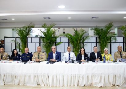 Presidente Abinader lidera reunión de evaluación del Plan de Seguridad Ciudadana