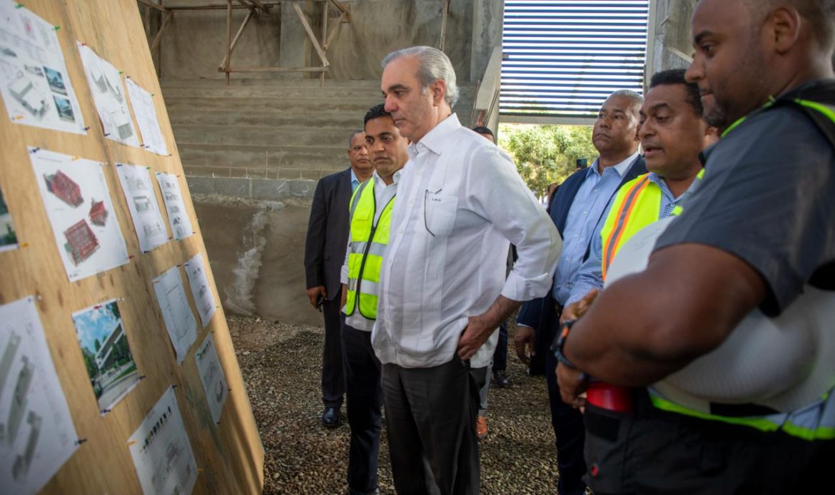 Abinader supervisa avances del Centro Olímpico para los Juegos Santo Domingo 2026