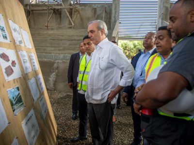Abinader supervisa avances del Centro Olímpico para los Juegos Santo Domingo 2026