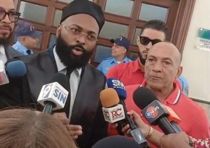 Abogado Jean Carlos Martínez rechaza disculpas de Johossan Capell y condena agresión a familiar de las víctimas del Jet Set