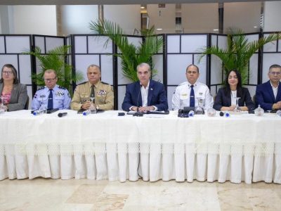 Presidente Abinader lidera reunión para evaluar y reforzar el Plan de Seguridad Ciudadana