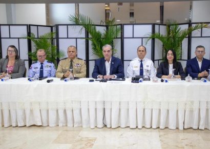 Presidente Abinader lidera reunión para evaluar y reforzar el Plan de Seguridad Ciudadana