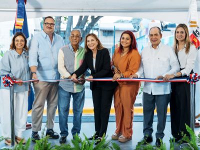 Carolina lleva alegría y bienestar a la comunidad con entrega del renovado parque Urbanización Solimar
