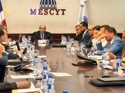 Conescyt aprueba reforma educativa y nuevas ofertas académicas en República Dominicana