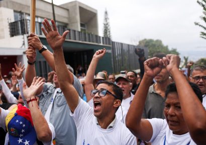 Oposición venezolana exige elecciones presidenciales por la «ausencia absoluta» de Maduro tras 90 días de vacío en el poder
