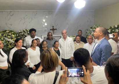 Abinader expresa condolencias por fallecimiento de líder comunitaria Aurora Gómez