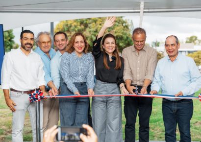 Carolina Mejía impulsa el bienestar con la inauguración del renovado parque Los Caminos