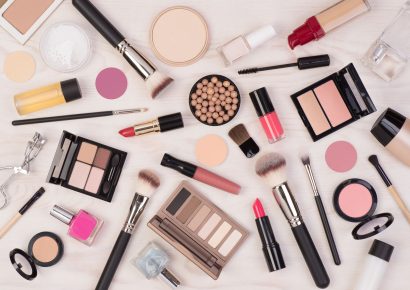 Reducir cosméticos disminuye disruptores endocrinos en pocos días