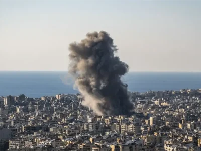 Beirut celebra con disparos y cohetes inicio de alto el fuego con Israel