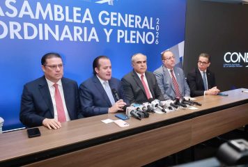 Empresariado advierte impacto del alza de combustibles por guerra en Irán