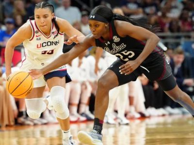 South Carolina y UCLA avanzan a la final del baloncesto universitario femenino