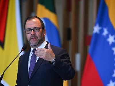 Venezuela califica de “imposible” negociar con Chile por ataques a migrantes
