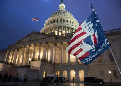 Trump solicita anular las condenas de cuatro líderes del asalto al Capitolio y cerrar el caso definitivamente