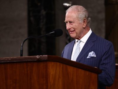 Trump elogia discurso de Carlos III: «Logró que los demócratas se pusieran de pie»