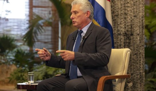 El presidente cubano Díaz-Canel reafirma que no renunciará y defiende la soberanía de Cuba ante presiones de EE. UU.
