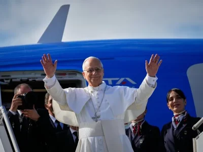 El papa León XIV reafirma su mensaje de paz y afirma no temer a la administración Trump