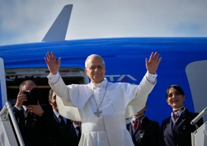 El papa León XIV reafirma su mensaje de paz y afirma no temer a la administración Trump