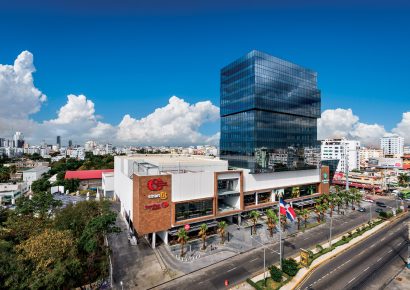 Downtown Center controla fuga de gas y permanece cerrado por inspecciones