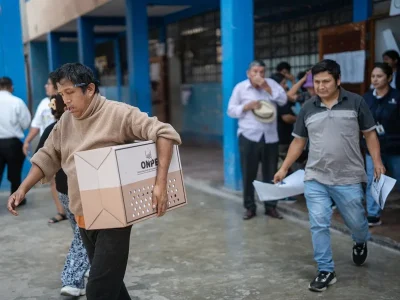 Proceso electoral en Perú recibe apoyo internacional, pero se exige investigación sobre retrasos