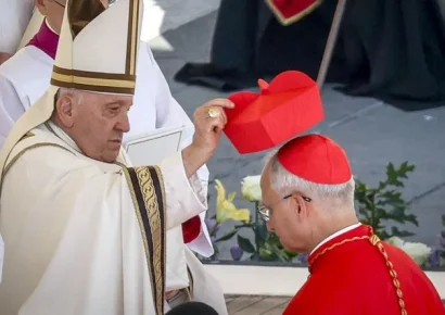 León XIV exhorta a preservar el legado de Francisco en el primer aniversario de su fallecimiento