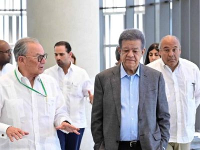 Leonel Fernández visita Punta Cana para conocer avances de proyectos clave