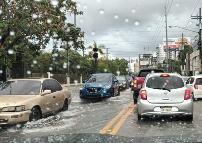 COE mantiene alertas en gran parte del país por lluvias asociadas a vaguada