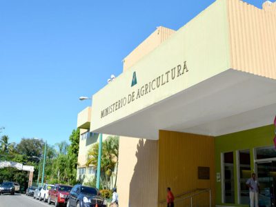 Renuncian siete altos funcionarios del Ministerio de Agricultura por supuestas irregularidades
